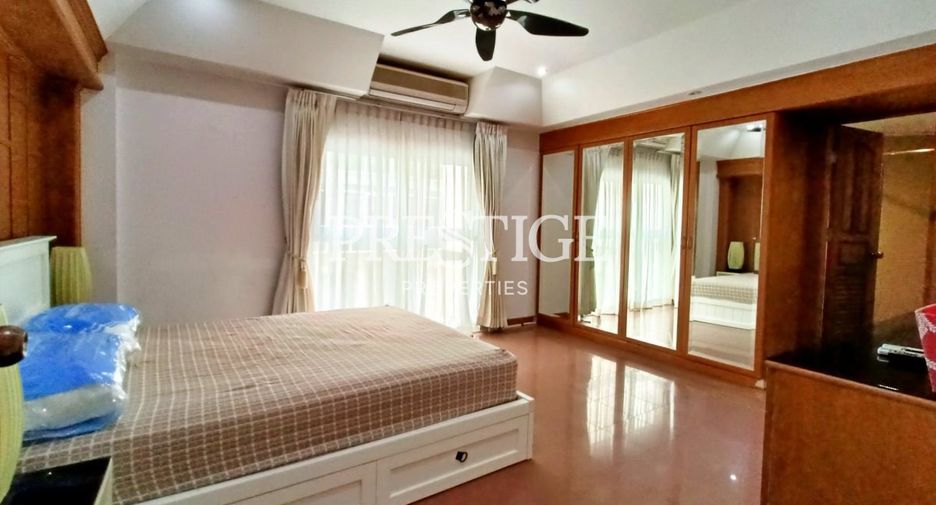 For sale 2 bedrooms condo in Central Pattaya, Pattaya