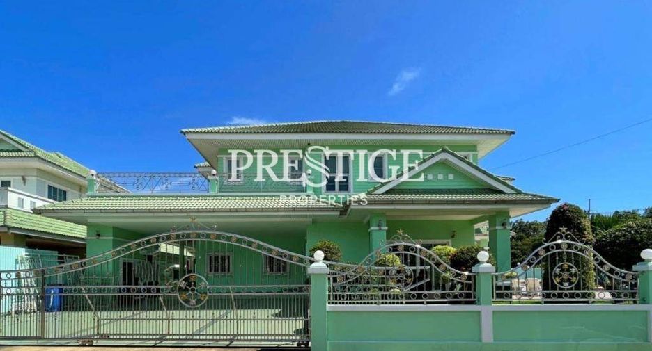 For rent 5 bedrooms house in Bang Lamung, Chonburi
