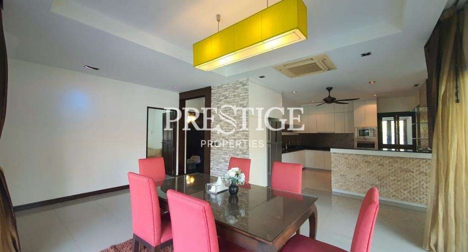 Haus zum Kauf mit 3 Zimmer in Sattahip, Chonburi