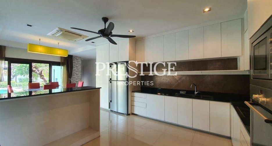 Haus zum Kauf mit 3 Zimmer in Sattahip, Chonburi