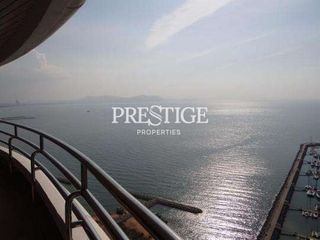 For rent 4 bedrooms condo in Na Jomtien, Pattaya