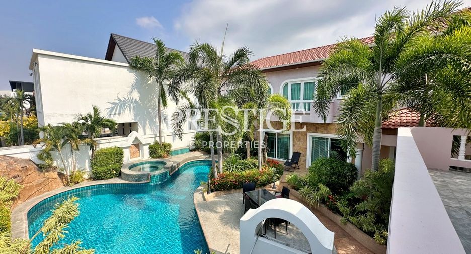 Casa en alquiler de 5 habitaciones en Jomtien, Pattaya