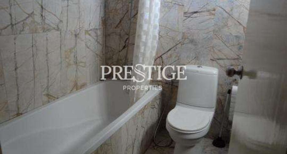 For rent 3 bedrooms condo in Pratumnak, Pattaya
