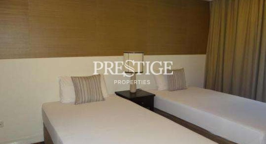 For rent 2 bedrooms condo in Pratumnak, Pattaya