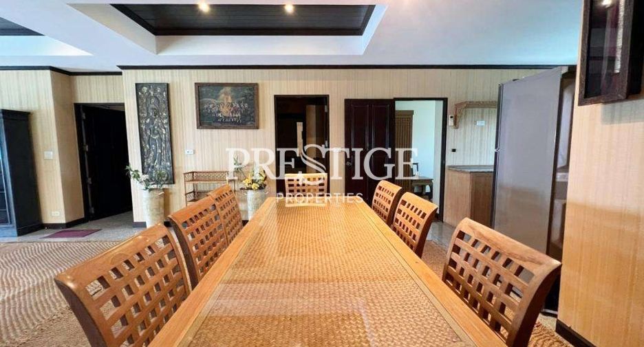 For sale 3 bedrooms condo in Sattahip, Chonburi