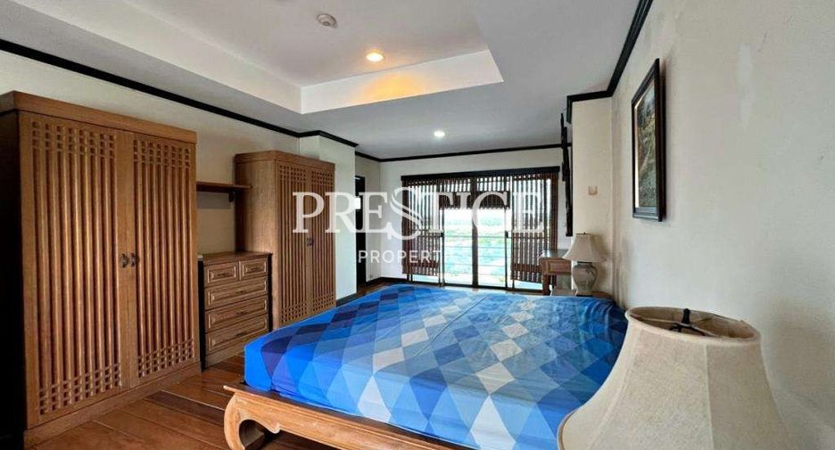 For sale 3 bedrooms condo in Sattahip, Chonburi