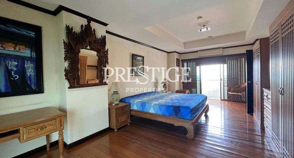 For sale 3 bedrooms condo in Sattahip, Chonburi