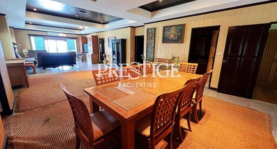 For sale 3 bedrooms condo in Sattahip, Chonburi