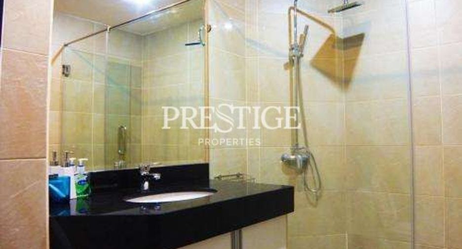 For sale 2 bedrooms condo in Pratumnak, Pattaya