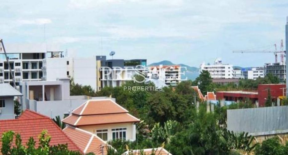For sale 2 bedrooms condo in Pratumnak, Pattaya