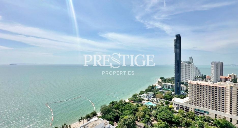 For rent 3 bedrooms condo in Bang Lamung, Chonburi