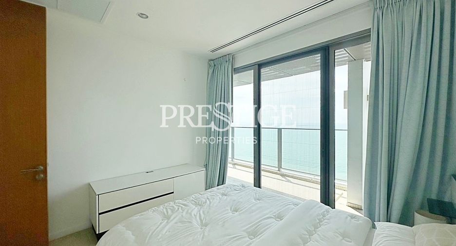 For rent 3 bedrooms condo in Bang Lamung, Chonburi
