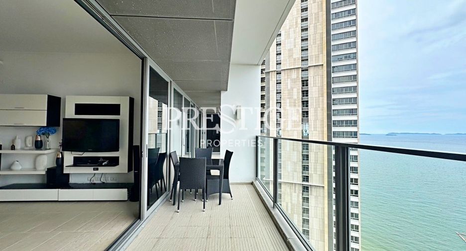 For rent 3 bedrooms condo in Bang Lamung, Chonburi