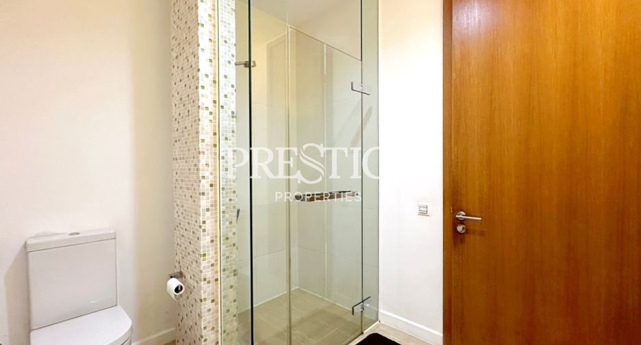 For rent 3 bedrooms condo in Bang Lamung, Chonburi
