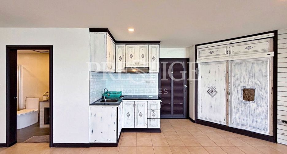 For sale 2 bedrooms condo in Bang Lamung, Chonburi