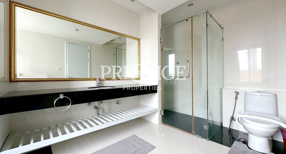 Condo en venta de 2 habitaciones en Bang Lamung, Chonburi