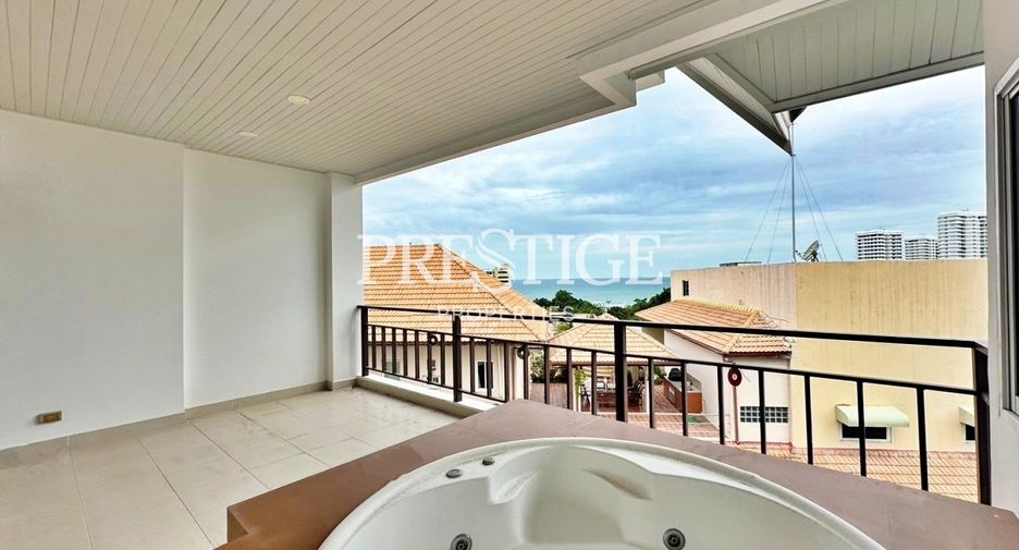 For sale 4 bedrooms condo in Bang Lamung, Chonburi