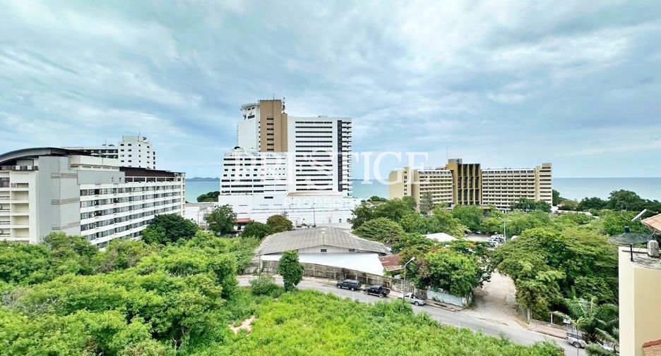 For sale 4 bedrooms condo in Bang Lamung, Chonburi