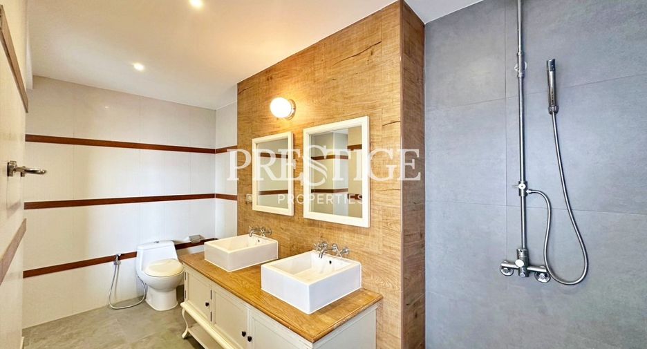 For sale 4 bedrooms condo in Bang Lamung, Chonburi
