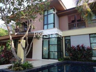 Casa en venta y en alquiler de 3 habitaciones en Bang Lamung, Chonburi