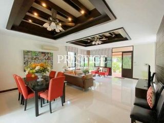 À vendre et à louer 4 chambres maison à Bang Lamung, Chonburi