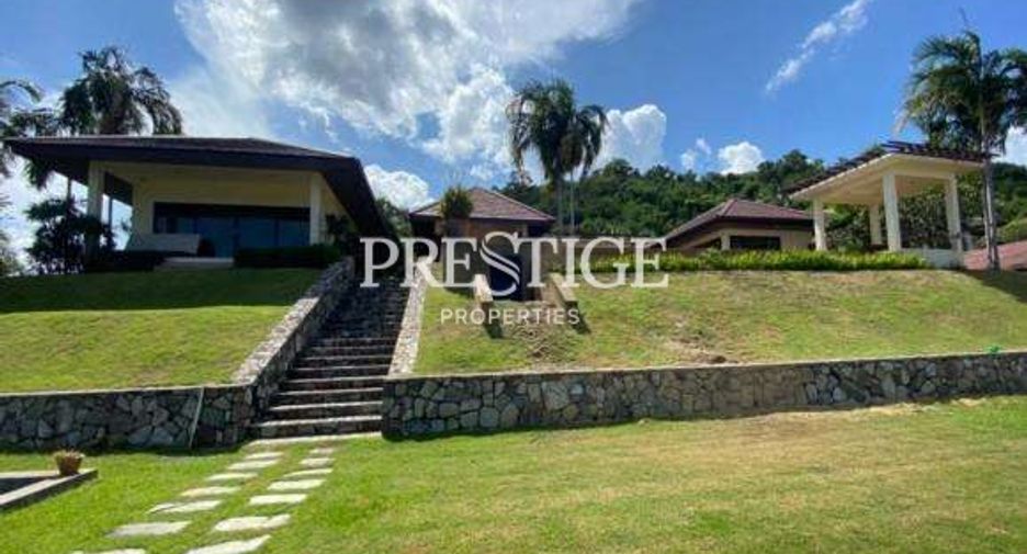 Продажа 4 спальни дом в Huay Yai, Паттайя