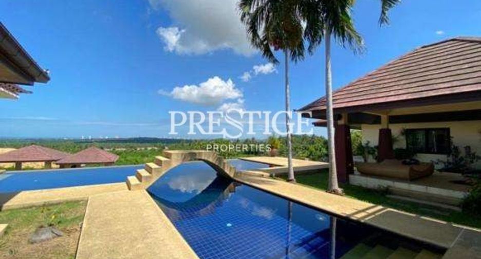 Продажа 4 спальни дом в Huay Yai, Паттайя