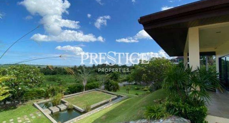 Продажа 4 спальни дом в Huay Yai, Паттайя