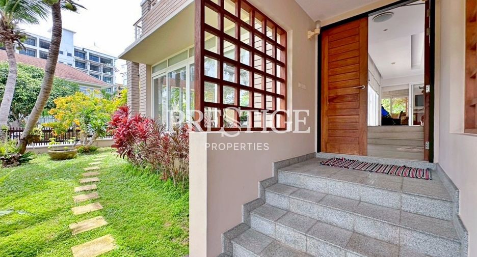 For rent and for sale 3 bedrooms house in Sattahip, Chonburi