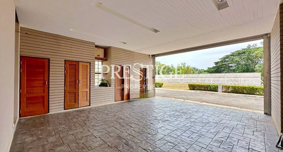 For rent and for sale 3 bedrooms house in Sattahip, Chonburi
