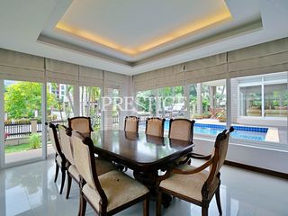 For rent and for sale 3 bedrooms house in Na Jomtien, Pattaya