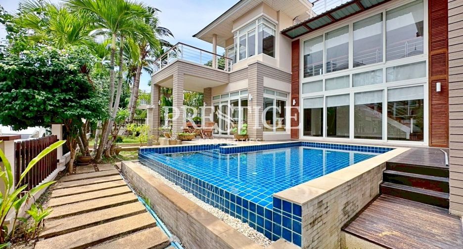 For rent and for sale 3 bedrooms house in Sattahip, Chonburi