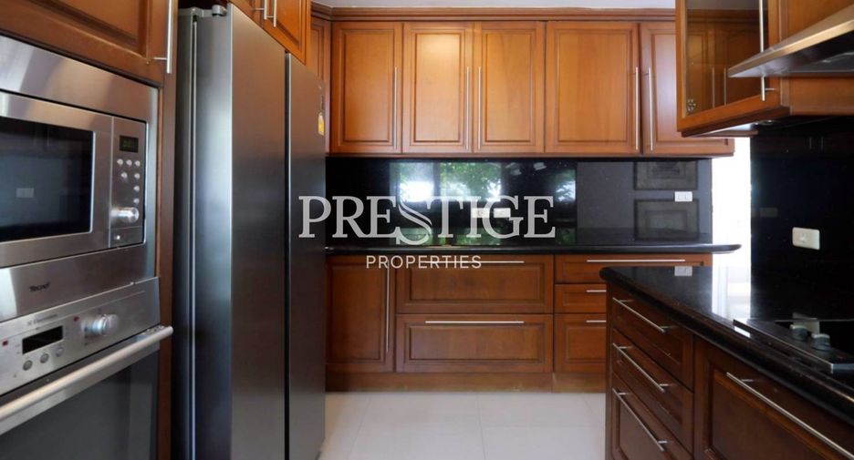 For rent and for sale 3 bedrooms house in Sattahip, Chonburi
