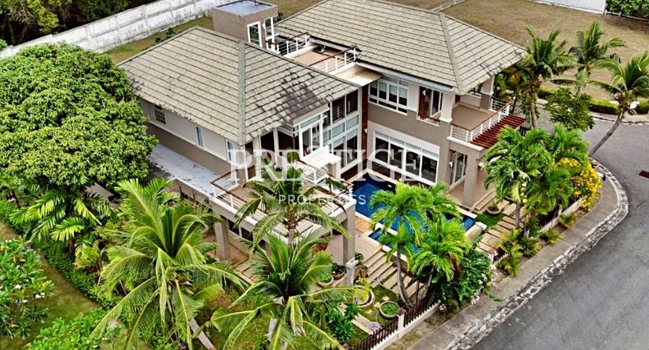 For rent and for sale 3 bedrooms house in Sattahip, Chonburi