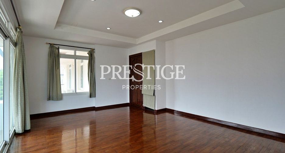 À vendre 4 chambres maison à Bang Lamung, Chonburi