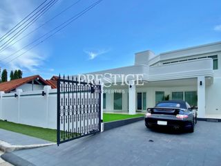 For Rent 4 Bedroom House In Bang Lamung, Chonburi