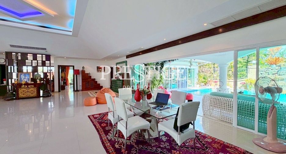 For sale 3 bedrooms house in Jomtien, Pattaya