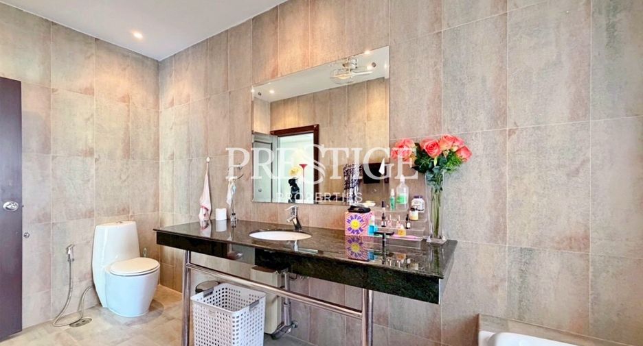 For sale 3 bedrooms house in Jomtien, Pattaya