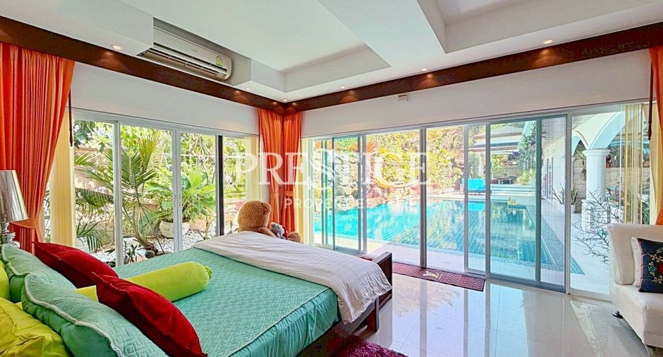 For sale 3 bedrooms house in Jomtien, Pattaya