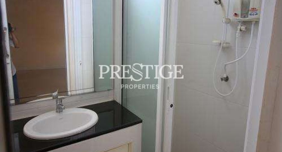 Haus zum Kauf mit 4 Zimmer in Bang Lamung, Chonburi