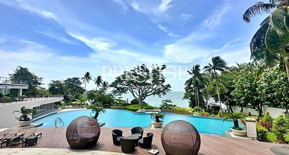For rent 3 bedrooms condo in Bang Lamung, Chonburi