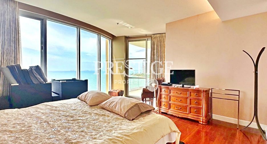 For rent 3 bedrooms condo in Bang Lamung, Chonburi