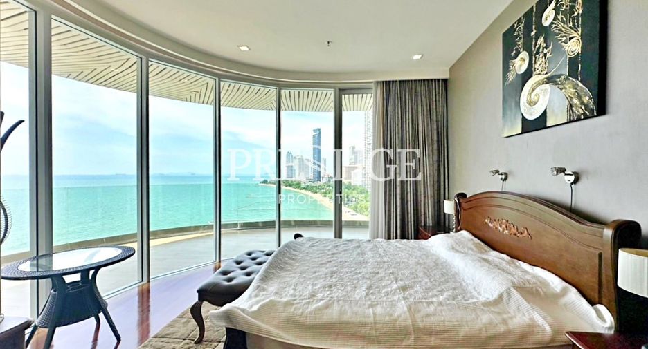 For rent 3 bedrooms condo in Bang Lamung, Chonburi
