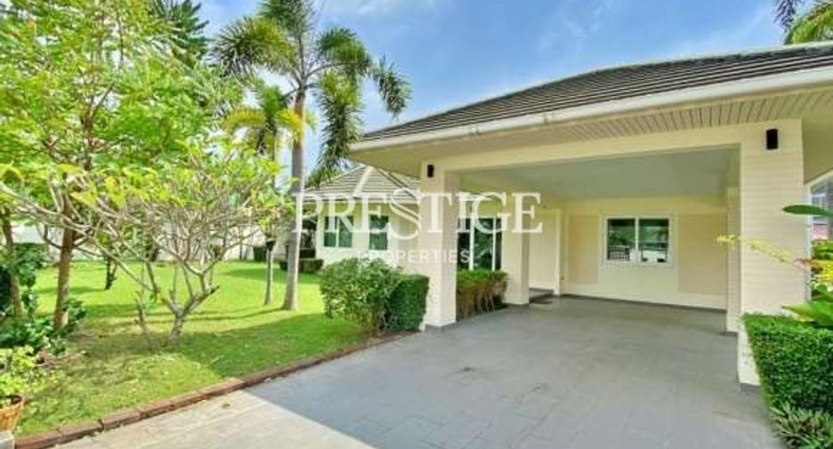 For sale 3 bedrooms house in East Pattaya, Pattaya
