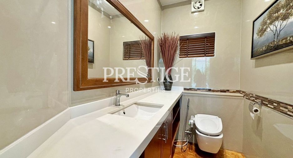 Casa en venta de 4 habitaciones en Pratumnak, Pattaya