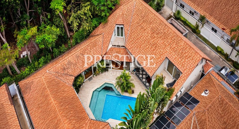 Casa en venta de 4 habitaciones en Pratumnak, Pattaya