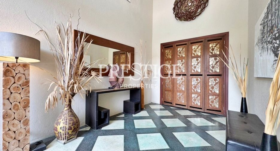 Casa en venta de 4 habitaciones en Pratumnak, Pattaya