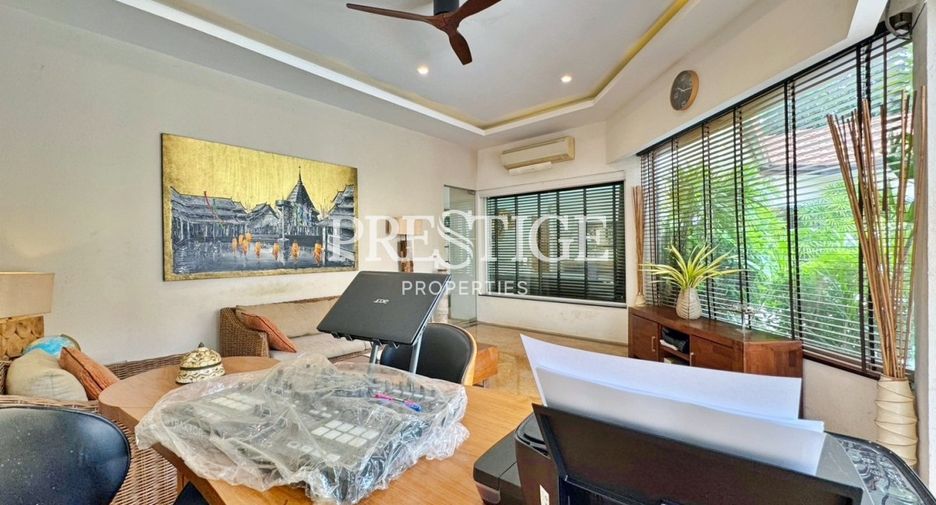Casa en venta de 4 habitaciones en Pratumnak, Pattaya