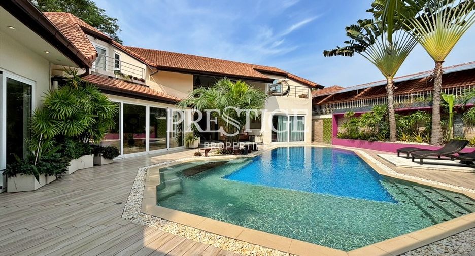 Casa en venta de 4 habitaciones en Pratumnak, Pattaya