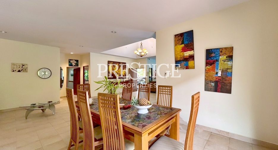 For sale 4 bedrooms house in Bang Lamung, Chonburi